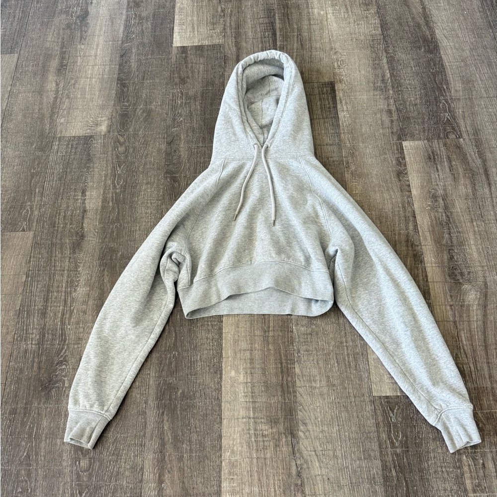 Old Navy Light Gray Cropped Hoodie Sweatshirt - Kids